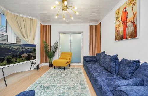 Leabridge Apartamento | 5 Bed Town-house by Harlington