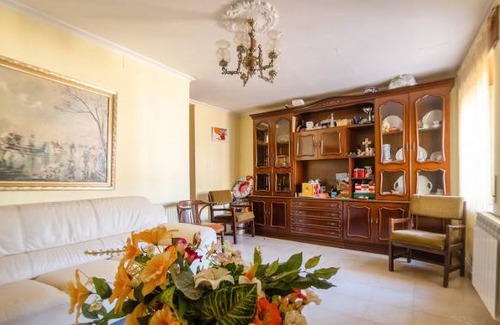 Villarrin de Campos Casa | 322 m² Casa ∙ 5 habitaciones ∙ 10 personas