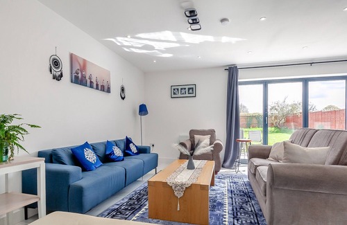 East Grinstead Cabaña | 5 bedroom accommodation in East Grinstead
