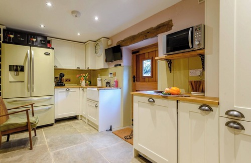 Hollow Meadows Cabaña | 5 bedroom accommodation in Load Brook, near Sheffield