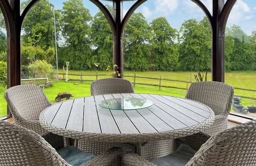Rushton Spencer Cabaña | Alojamiento de 5 habitaciones en Rushton Spencer, near Leek