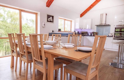 Muir of Ord Cabaña | Alojamiento de 5 habitaciones en Strathconon