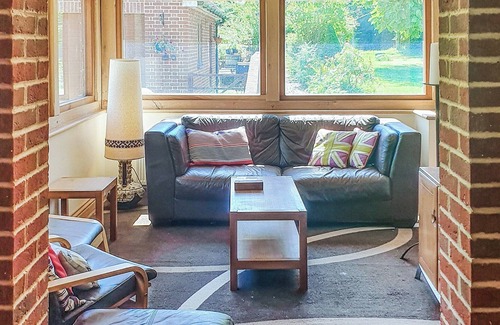 Etchinghill Cabaña | 5 bedroom accommodation in Sellindge