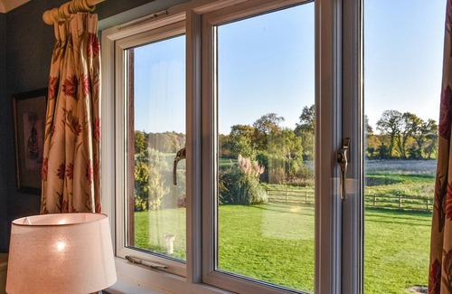 Aldborough Cabina | 5 bedroom accommodation in Hanworth