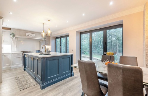 Cromford Cabaña | Alojamiento de 5 habitaciones en Cromford, near Matlock Bath