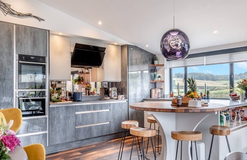 Totland Bay Cabaña | Alojamiento de 5 habitaciones en Totland