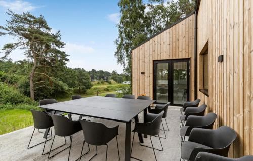 Ebeltoft Casa | 5 Bedroom Awesome Home In Ebeltoft