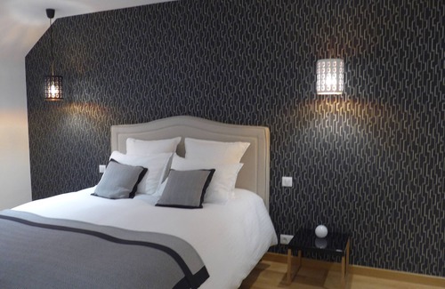 Combourg Cama Y Desayuno | 5 Bedroom Bed & breakfast in Combourg