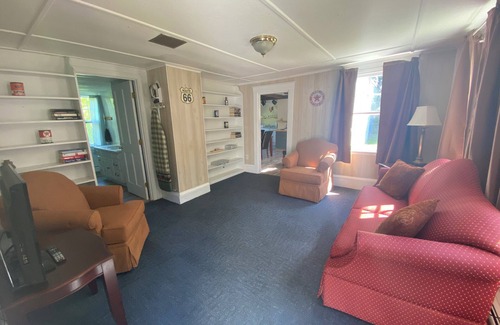 Poland Cabaña | 5 Bedroom Cottage at the 500 acre Poland Spring Resort with lots of onsite activities!