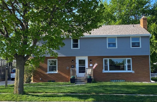 Appleton Casa | 5 Bedroom, 4 Bathroom house great for large parties, 25 minutes away from EAA!