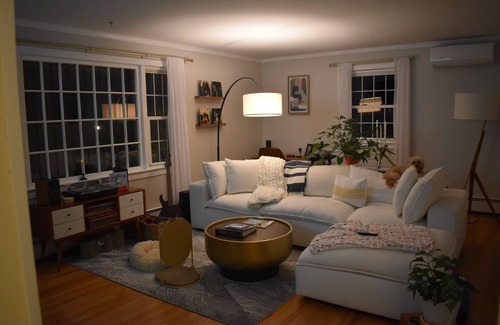 Clifton Park Casa | 5-bedroom house- Minutes from Saratoga. Pet Friendly & Spacious