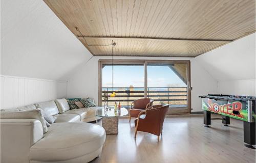 Sandkaas Casa | 5 Bedroom Lovely Home In Allinge