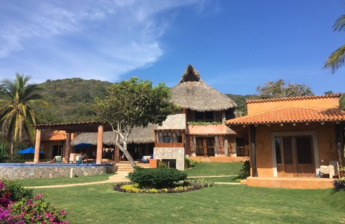 Troncones Villa | Villa de lujo de 5 dormitorios - Playa privada, piscina, chef, vistas al mar y puestas de sol