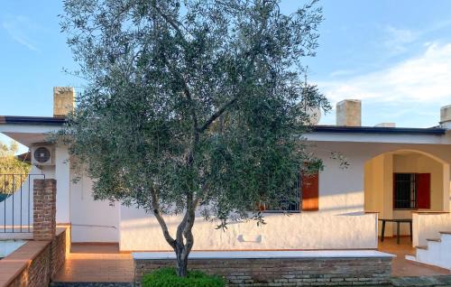 Montincello Casa | 5 Bedroom Pet Friendly Home In Vieste