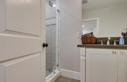 Fullerton Casa | 5 Bedroom plus loft room, 3 Bath home