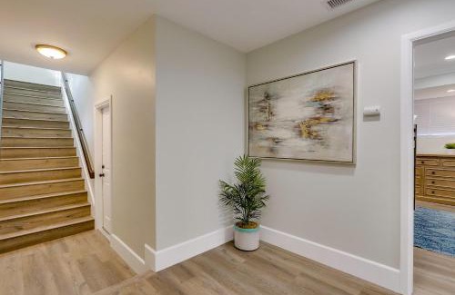 Fullerton Casa | 5 Bedroom plus loft room, 3 Bath home