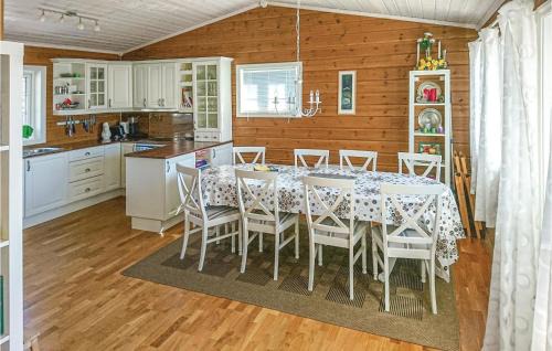Ljosland Casa | 5 Bedroom Stunning Home In Åseral