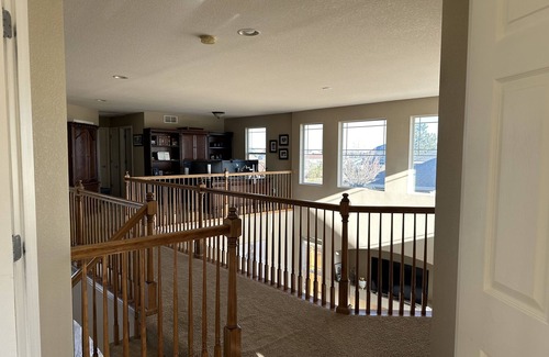 Aurora Casa | 5-bedroom vacation home 18 minutes from Park Meadows Mall