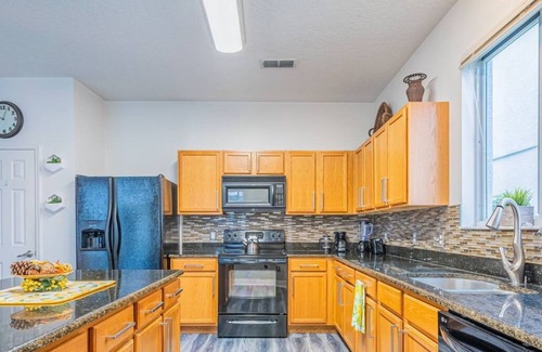 Windwood Bay Casa | 5 Bedroom Villa l 10 min to Disney l Themed Rooms