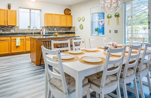 Windwood Bay Casa | 5 Bedroom Villa l 10 min to Disney l Themed Rooms