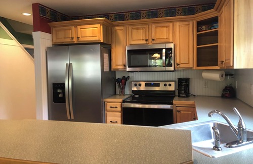 Silver Lake Cabaña | 5 Bedrooms/2 baths Heated Pool,Private Beach Access & More