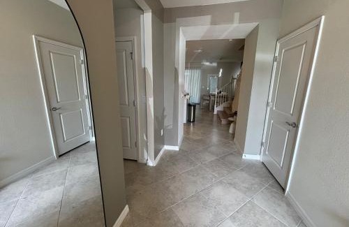 Clermont Casa | 5 Bedrooms 45 Baths Windsor Cay 16146Cc