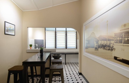 Downtown George Town Casa | 5-Bedrooms Gurney Terrace 9 - iB13