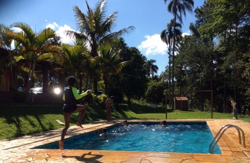 Itatiba Casa | 5 BEDROOMS, KIOSK WITH BARBECUE, PIZZA OVEN, SWIMMING POOL, FISHING LAKE!