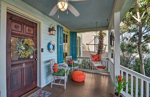 San Jacinto Casa | 5 Blocks to Beach Coastal Cottage in Galveston!