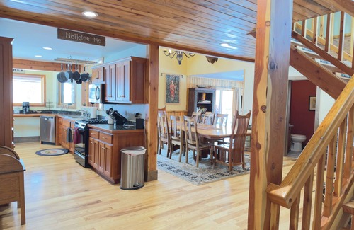 Gunnison - Crested Butte Cabina | 5 BR/3.5 BATH Gunnison Valley Home on the River between 2 ski areas, 4 wheeling