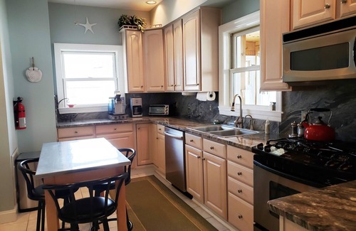 Wall Casa | 5 BR / 3 BA - 250 'de la playa - Excelentes vistas al mar - Northern End