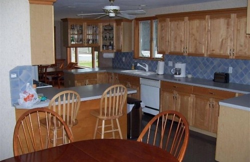 Spring Lake Casa | Biblioteca 5 BR + / 3. 5 BA victoriano renovado