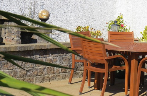 Castlerock Casa | 5 * North Coast Family Friendly Vacation Rental (Sleeps 6), Castlerock