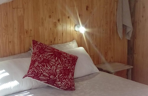 Askham Casa | 5 Chalets En El Kalahari. Fronteras en una granja