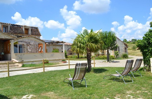 Brugnac Casa | 5 cabañas encantadoras con gran piscina