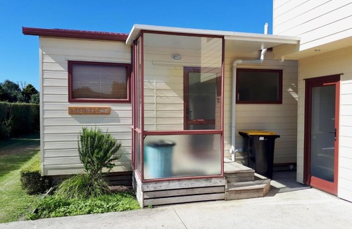 Hahei Casa | 5 Doors Down - Hahei Holiday Accommodation
