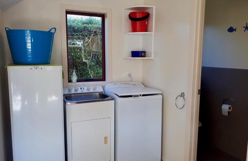 Hahei Casa | 5 Doors Down - Hahei Holiday Accommodation