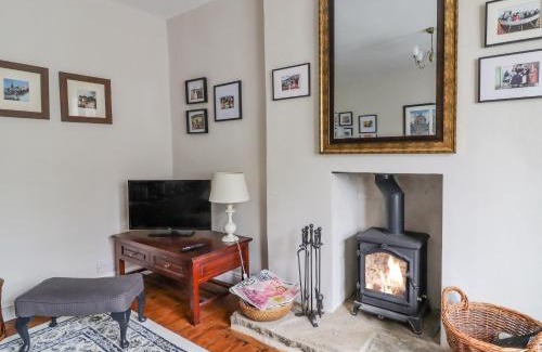 Eshton Casa | 5 East Street