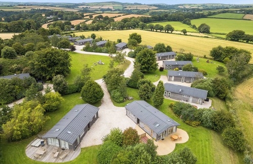 Dobwalls Cabaña | 5 Faraway Fields
