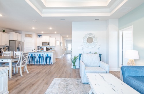 Port St. Joe Casa | 5 houses from Pool & Boardwalk to BEACH .LG PATIO and FIRE PIT GOLFCART Included