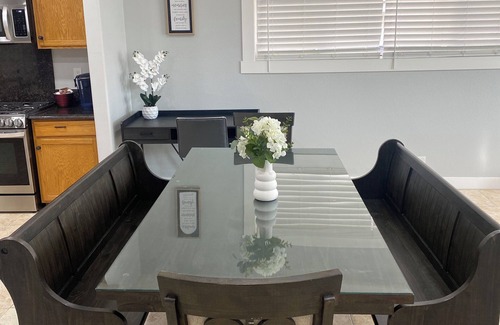 Midway City Casa | .5 mi-Little Saigon/6 mile to Disneyland
