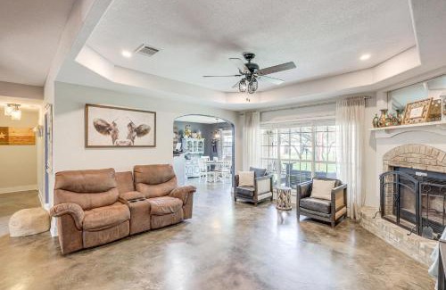 Morgans Point Resort Casa | 5 Mi to Belton Lake Peaceful Home with Hot Tub