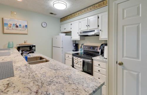 Little River Apartamento | 5 Mi to Cherry Grove Beach Dog-Friendly Condo!