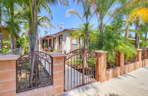 Harbor Casa | 5 Mi to Coast Centrally Located Long Beach Home!