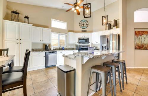 Chandler Casa | 5 Mi to Dtwn Chandler Home with Outdoor Pool!