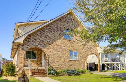 Saint Anthony Casa | 5 Mi to French Quarter Central NOLA Home with Decks