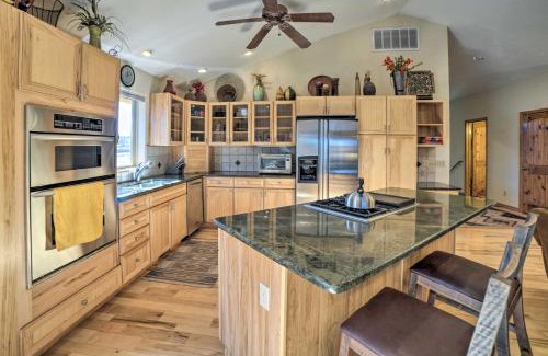 Pagosa Springs Apartamento | 5 Mi to Hot Springs Condo in Pagosa Springs!