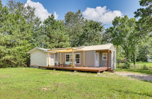Royal Casa | 5 Mi to Lake Ouachita Peaceful Cabin Retreat