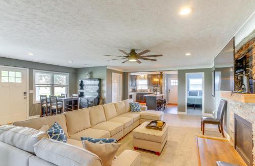 Port Clinton Casa | 5 Mi to Lake Port Clinton Home with Gazebo and Grill!