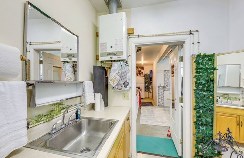 Libby Apartamento | 5 Mi to Logan State Park: Studio w/ Outdoor Space!